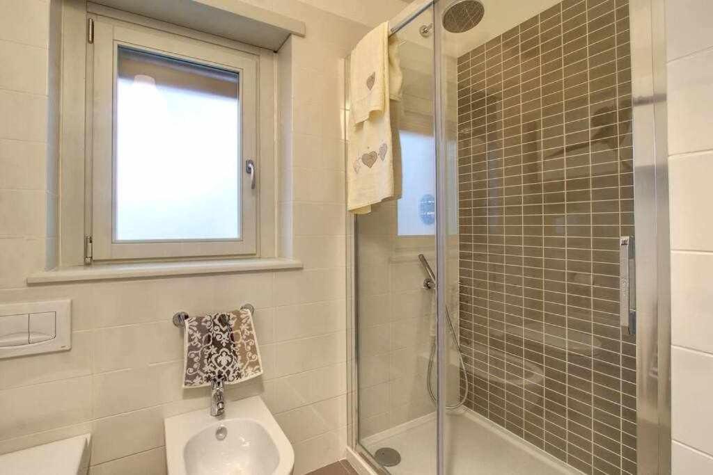 פירנצה Faenza Elegant Apartment מראה חיצוני תמונה