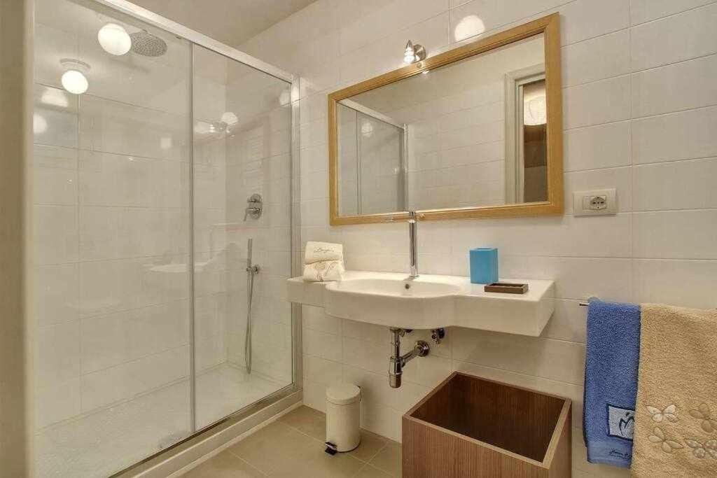 פירנצה Faenza Elegant Apartment מראה חיצוני תמונה